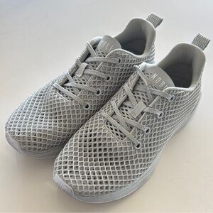 NOBULL Light Gray Mesh Trainer
